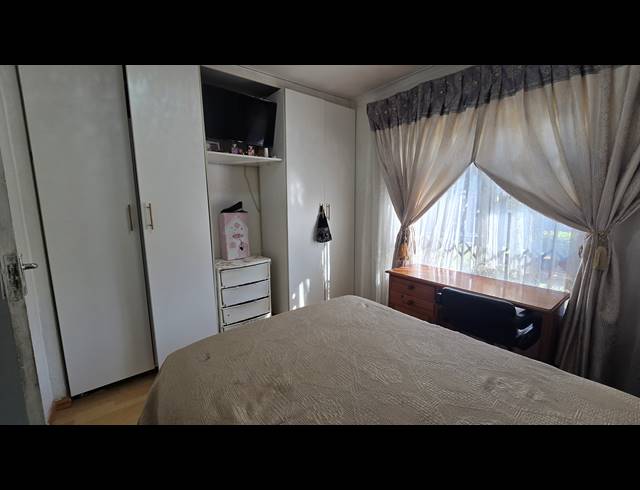4 BEDROOM FREEHOLD FOR SALE IN ALBERTSDAL